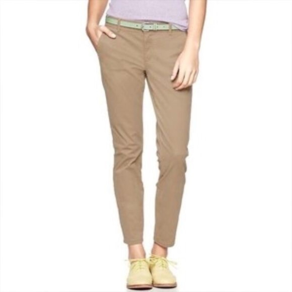 Gap Skinny Mini Khakis size 6